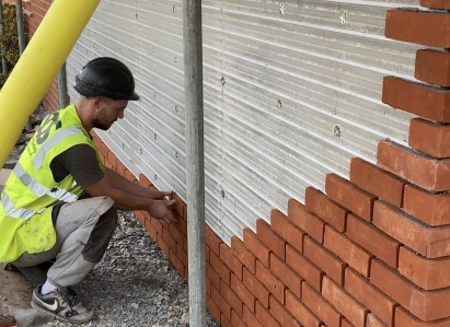 Fire Proof Brick Slip System, Mechanically fixed brick slip system, brick slip tracker panels,A1 non-combustible, BBA Certified or Warrington Fire Certification fibre cement building fire board. Brictec's high-quality flexible calcium silicate based cement building fire board is perfect for use as a A1 fire rated brick slip runner / tracker board (1.2m x 2.4m)